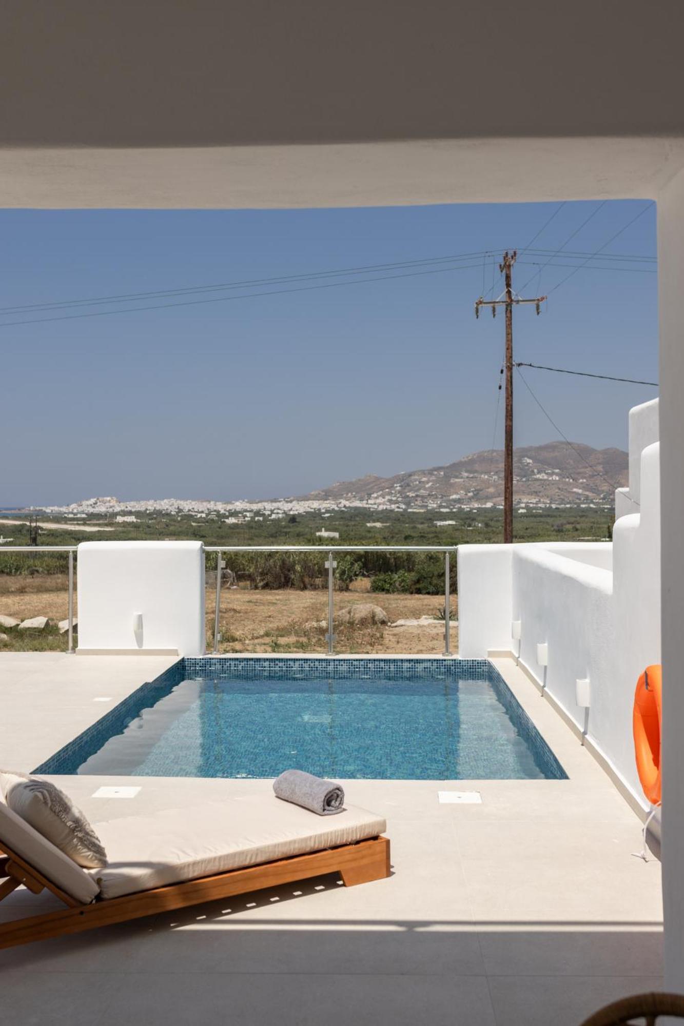 Aeron Villas And Suites Naxos Agia Anna  Ngoại thất bức ảnh